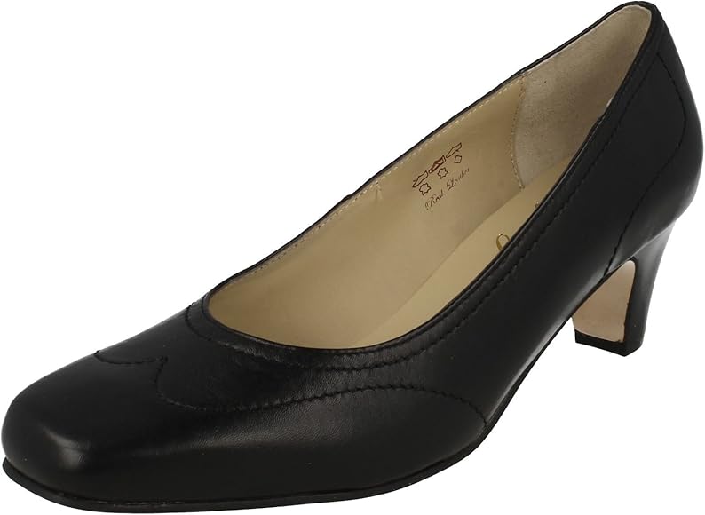 wide fitting court shoes ladies uk