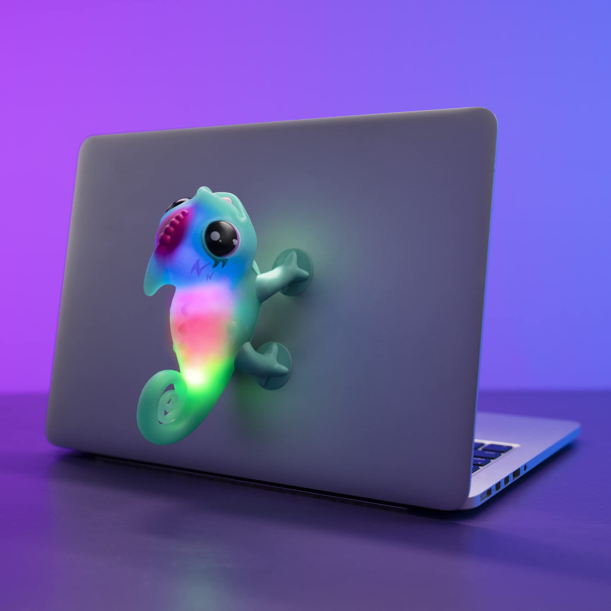 Little Live Pets Sunny The Li’l Chameleon Toy, Interactive Light Up Toy Pet with 30+ Sounds and Beat Detection, Interactive Animal Toys for Ages 5+