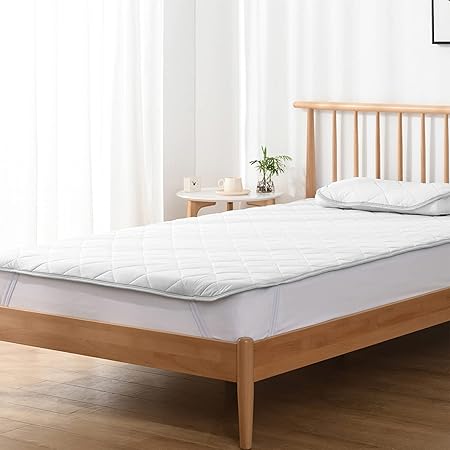 Amazon Co Jp Amazon Co Jp 限定 クモリ Kumori ひんやり 敷きパッド 接触冷感 ベッドパッド 速乾タイプ 冷感 マット シーツ 夏用 クールパッド 洗える 敷パッド 抗菌 防臭 防ダニ クイーン 160x0cm グレー ホーム キッチン