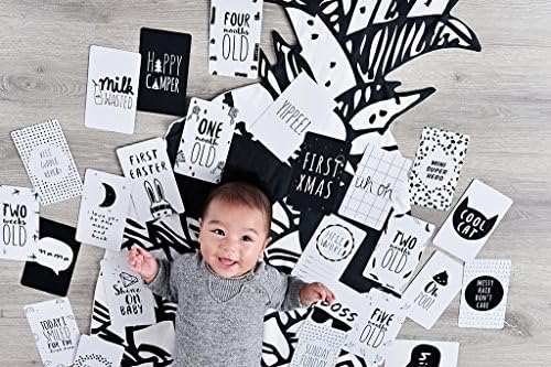 YOLO KIDZ Baby Milestone Cards for a baby's first year - set of 31 cards with 62 designs