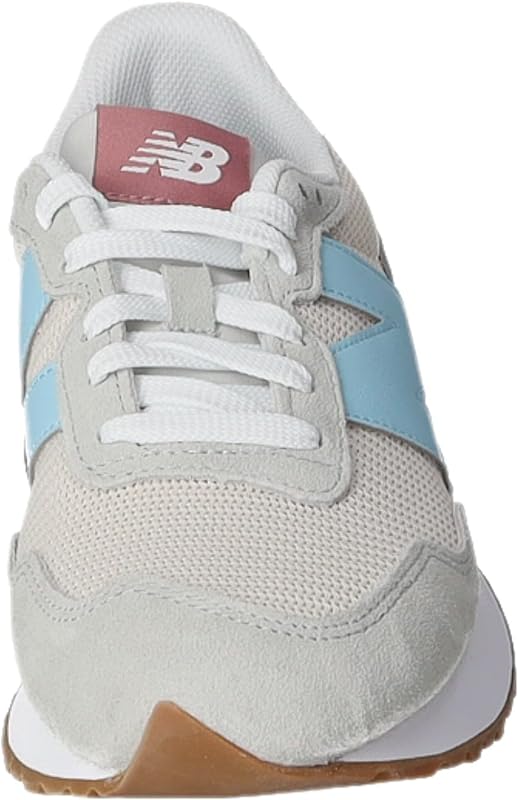 237 Sneaker