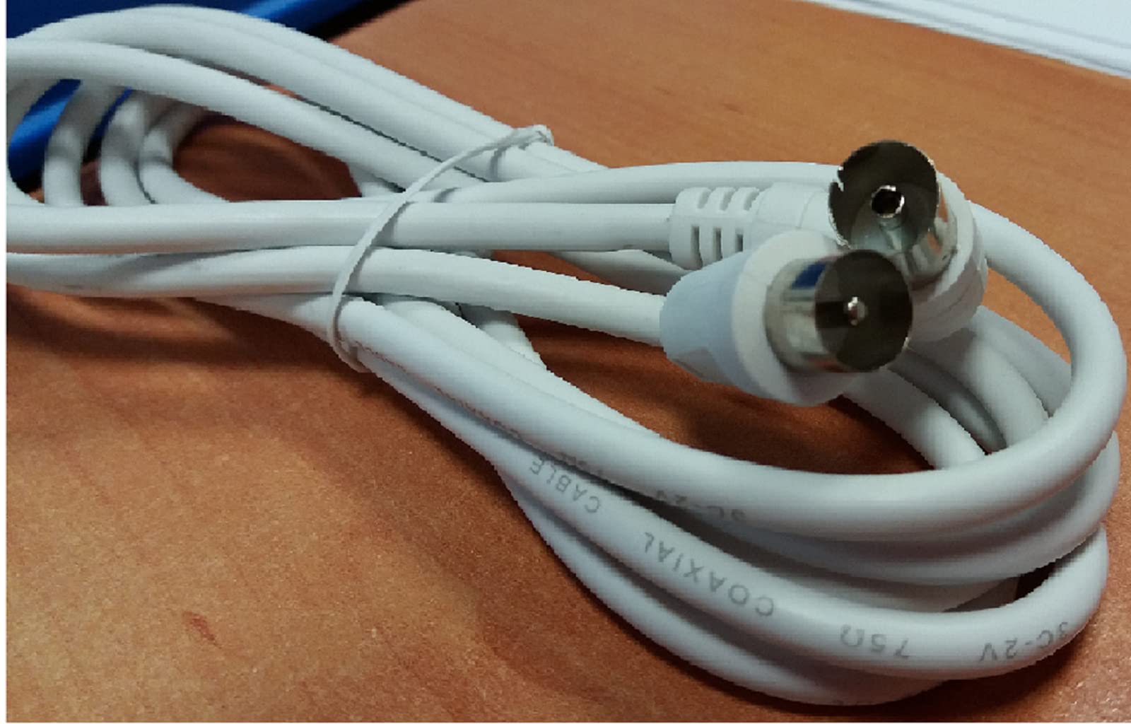 ROSI TV Cable, White