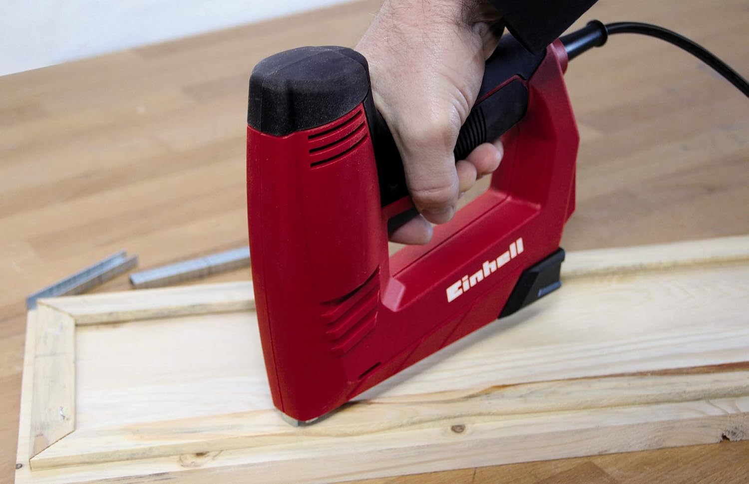 Einhell Electric Nailer TC-EN 20 E (for Type 53 Staples, Type 47 Nails, 20 Shots per Minute, Electronic Impact Force preset - Image 4