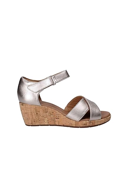 clarks womens wide sandals