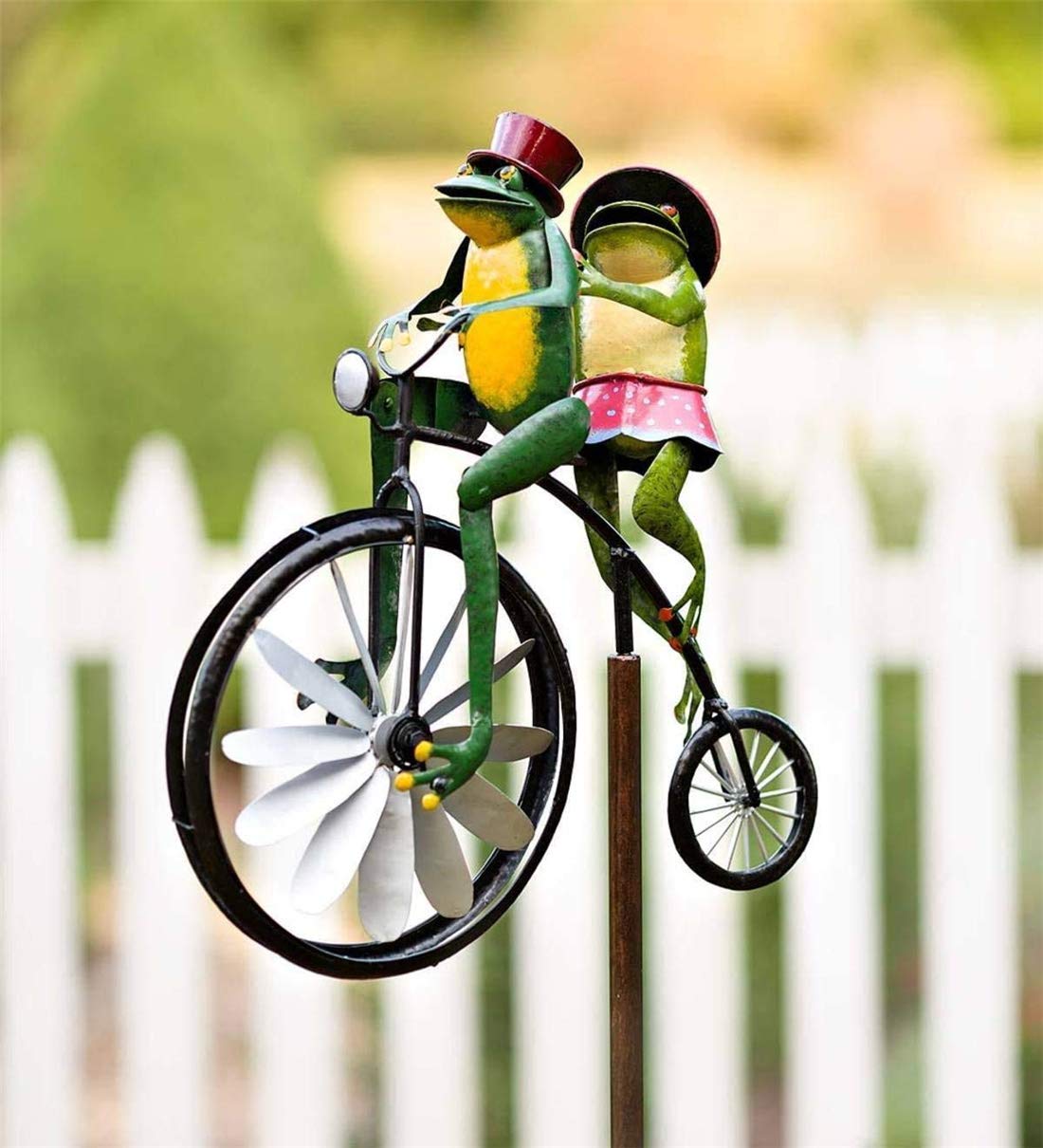 Alkyne Vintage Bicycle Metal Wind Spinner with Standing Pole, Frog on a Vintage Bicycle Yard Art, Wh
