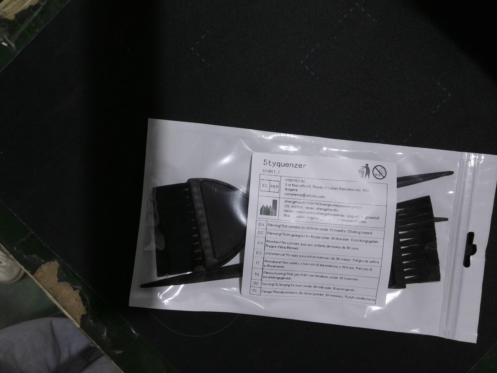 Hair Dye Brush, 3 Pcs Hair Color Brush, Professional Color Brushes for HairStylist Reusable Color-Tint Applicator for Women Men Salon Use Home DIY Dyeing (Black)