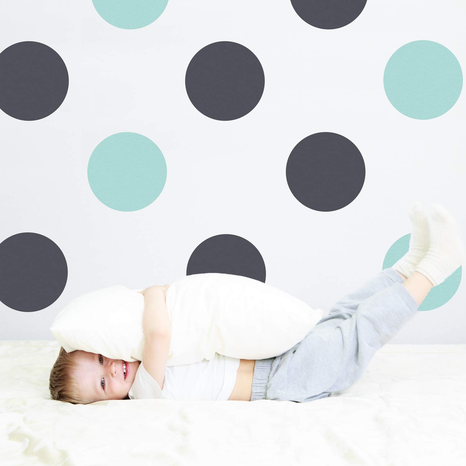 Circle Wall Stickers | Lots of Colours Options Available | Perfect for a Baby's Nursery or Child's Bedroom