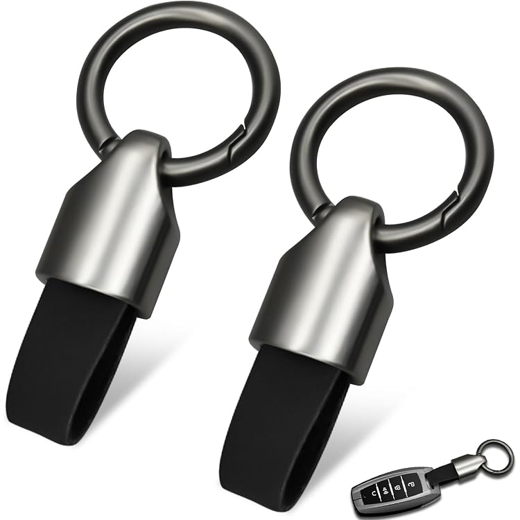 Car Keychain Metal Key Chain for Car Fob Key Ring Martinique