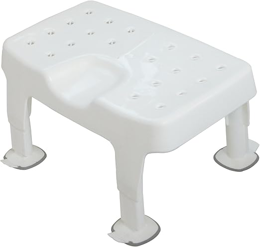 bath with moulded seat