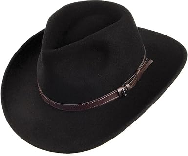 black outback hat