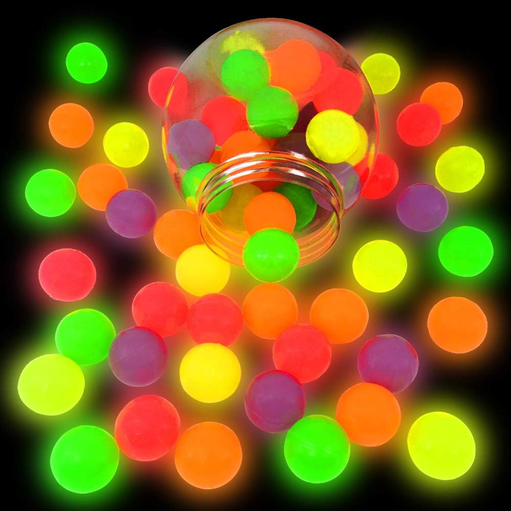 German Trendseller® 12 x Neon bouncy balls ┃ Glow in Dark ┃ Party Bag