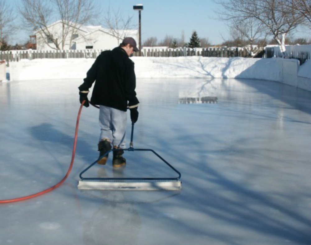 Amazoncom Backyard Ice Skate Rink Resurfacer Pond Skating Amazoncom Backyard Ice Skate Rink Resurfacer Pond Skating