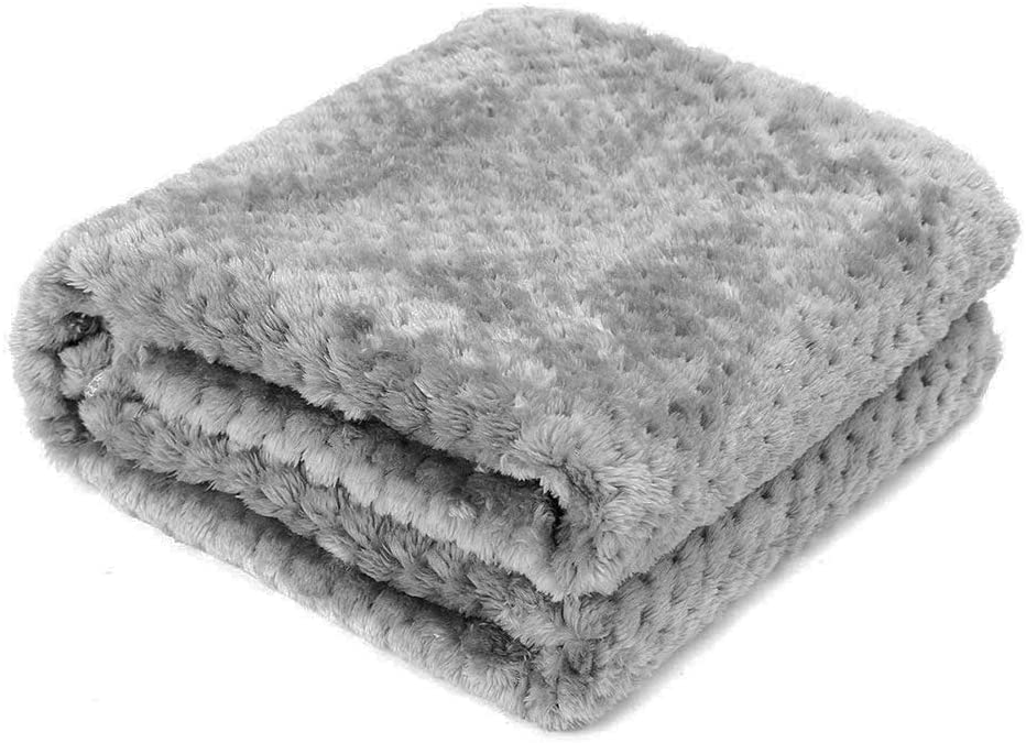 Qchomee Fluffy Pet Dog Blanket Fleece Washable Soft Pet Throw Blanket Bed for Dog Cat Cosy Warm Pet Cushion Blanket for Small Medium Dog Puppy Rabbit Animals Blanket,100x70CM