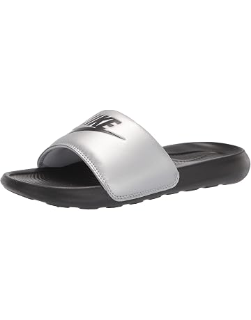 Amazon.es: Chanclas y sandalias de piscina: Zapatos y complementos