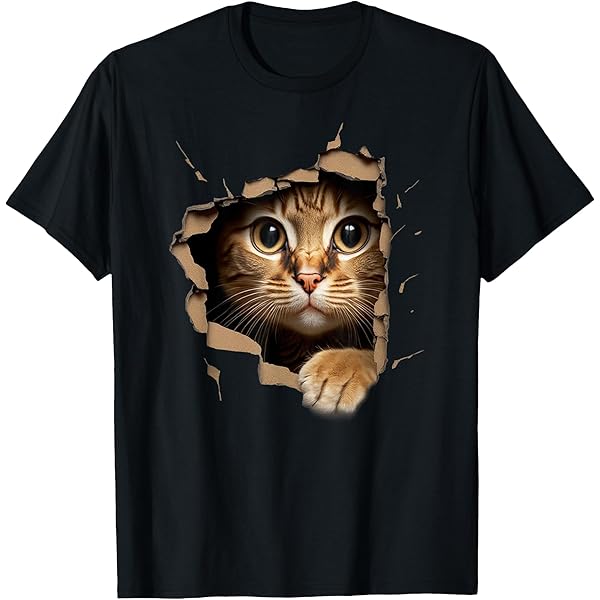 Amazon.com: Black Cat Yellow Eyes Cats T-Shirt : Clothing