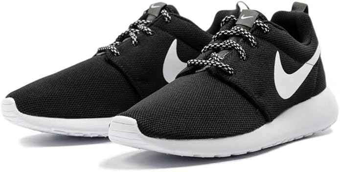 roshe one black and white