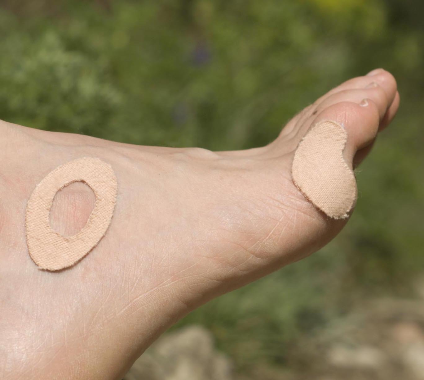 Adventure Medical Kits Precut and Shaped Moleskin Blister Dressing (28