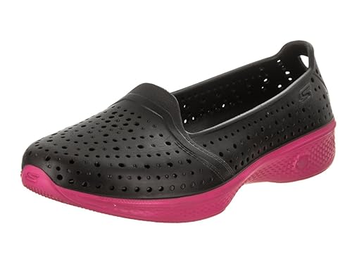 sketchers water shoes