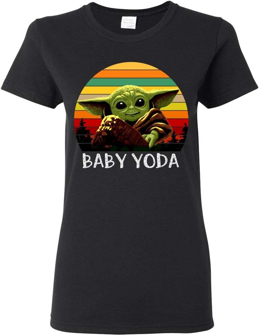 CLOTHINGFORFUN Merry Christmas yoda-Baby-The Child-Mandalorian Funny Women T-Shirt