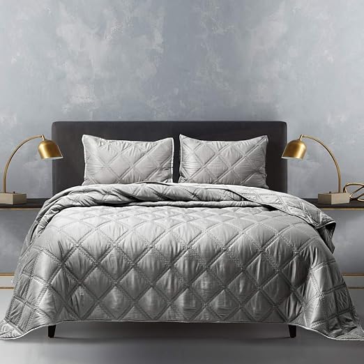 Amazon Com Shalala New York Bedding All Season Comforter Set With