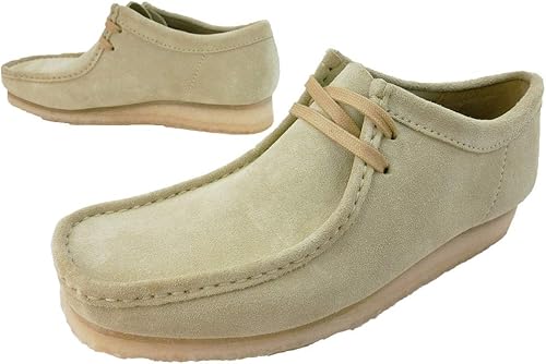 clarks wallabees with shorts