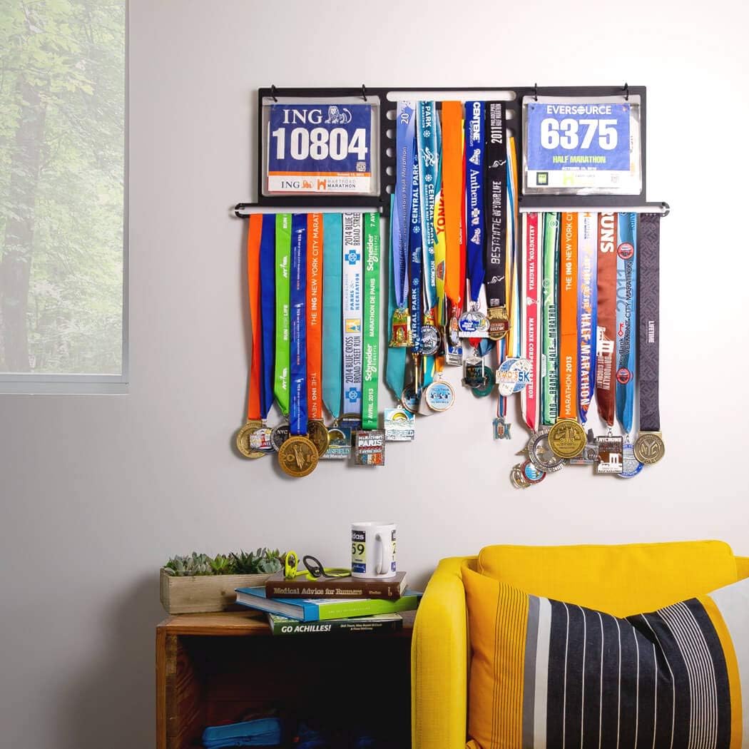 Deluxe BibFOLIO+ Race Bib & Medal Display | Wall Mounted Medal Hanger | Display Over 100 Medals & 200 Race Bibs: Office Products