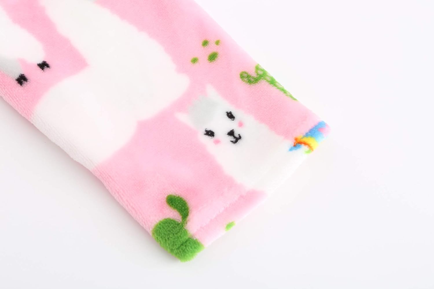 Kids Ultra-Soft Flannel Hooded Bathrobes for Boys and Girls: Clothing