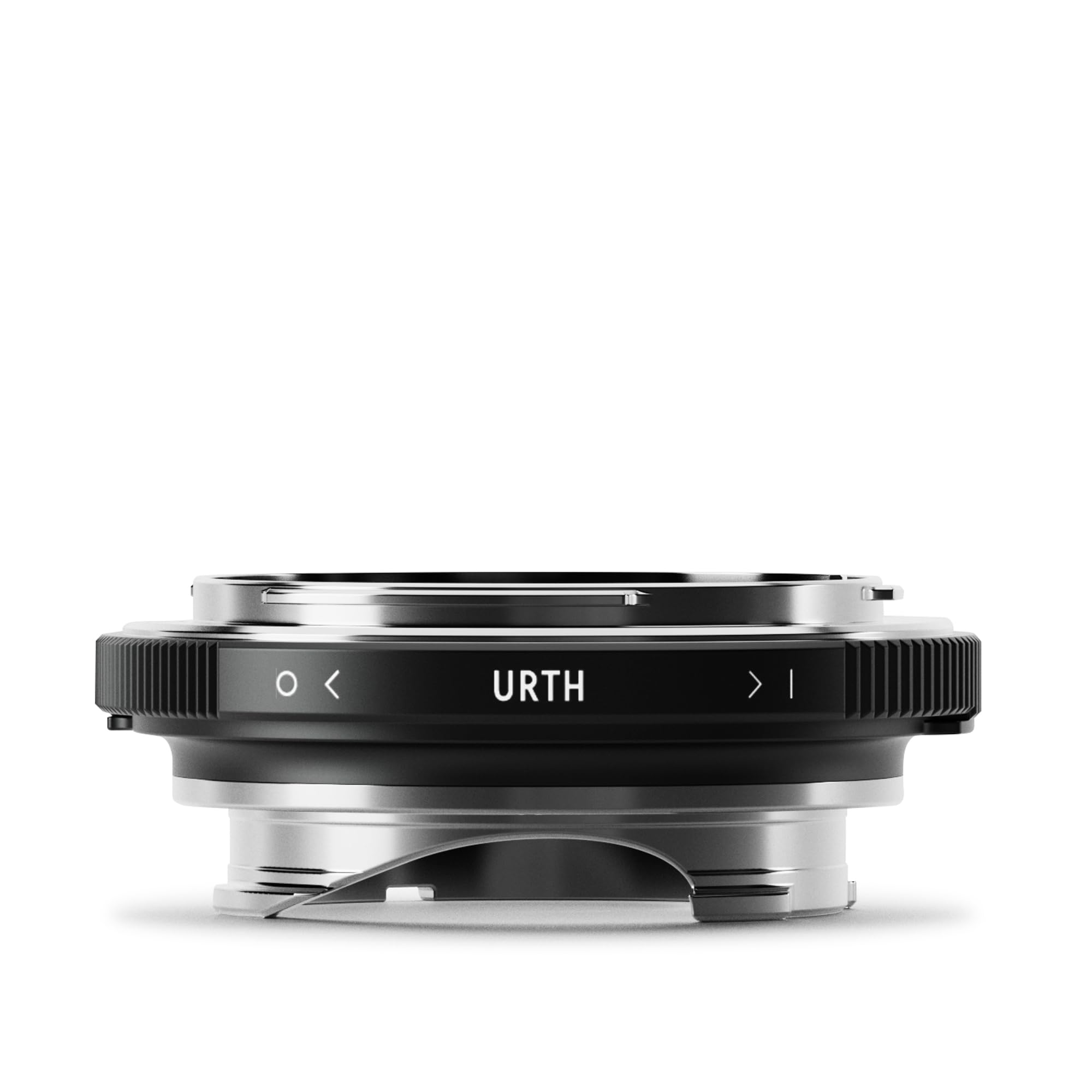 Urth Lens Mount Adapter: Compatible with Canon FD Lens to Leica M Camera Body — image 1