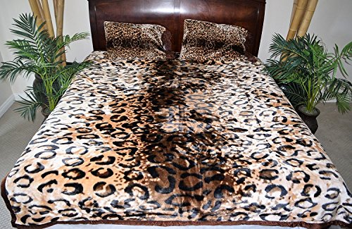 Durable Modeling V S Signature Collection Leopard Cheetah Print