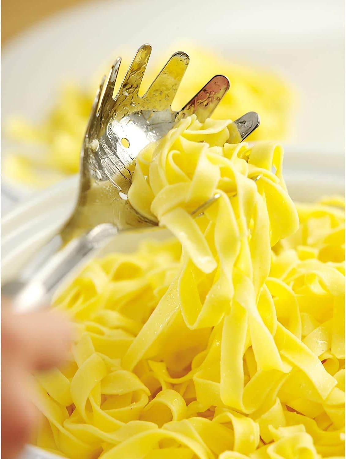 WMF Profi Plus Spaghettilöffel 32 cm, Nudellöffel Cromargan Edelstahl teilmattiert, ideal als Nudelzange und Spaghettizange, spülmaschinengeeignet 2