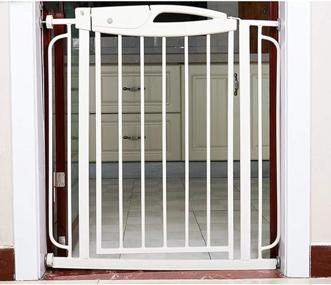 retractable fence gate