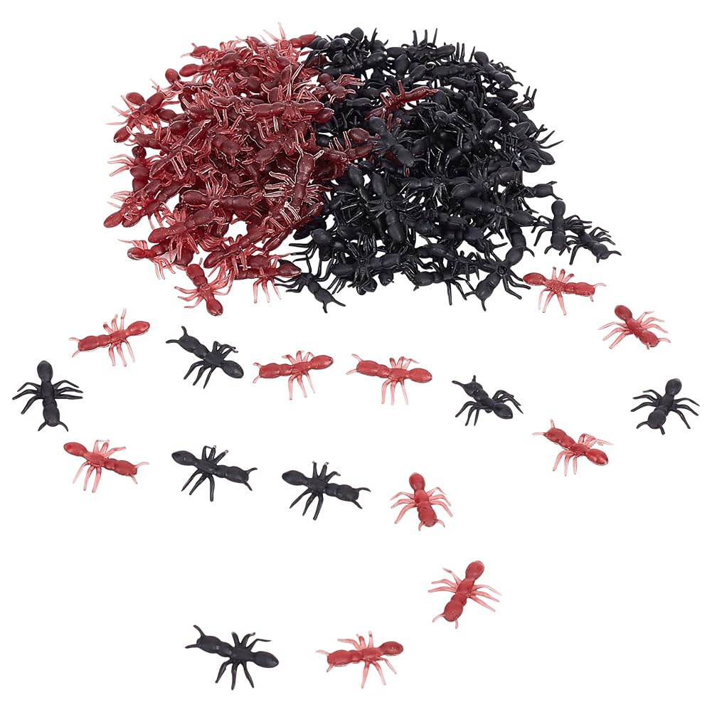 NBEADS 400 Pcs 2 Colors Plastic Big Faux Simulation Ant Prank Plastic Realistic Insects for Halloween Party Favors Decoration Props, Black/Camel
