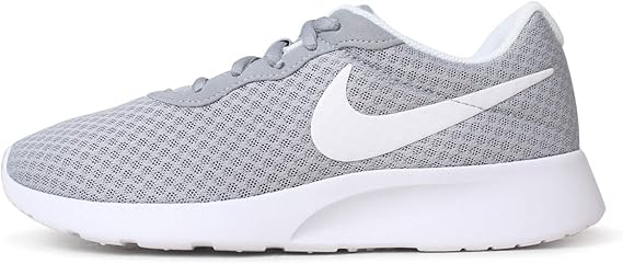 Amazon Co Jp ナイキ タンジュン スニーカー Tanjun グレー 110 Us6 0 23 0 スポーツ アウトドア