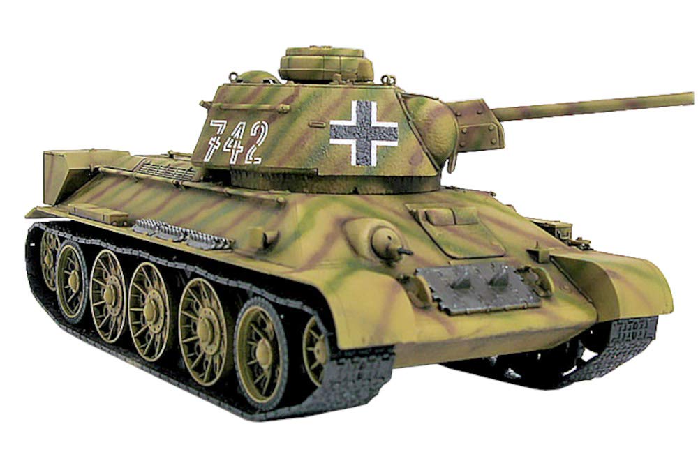 Academy 1:35 - T-34 747(r) German Version