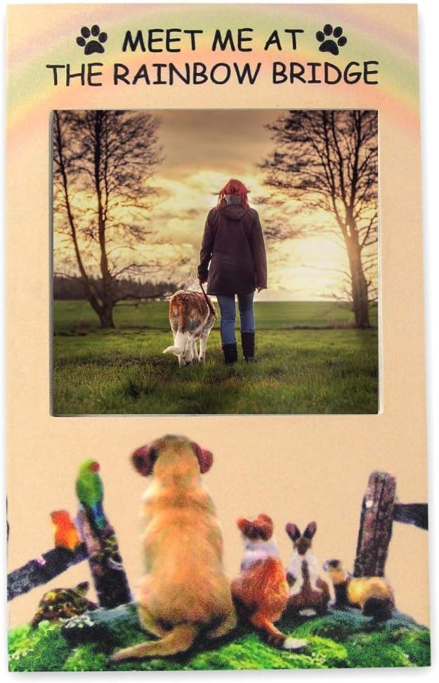 cornice per il memoriale del cane