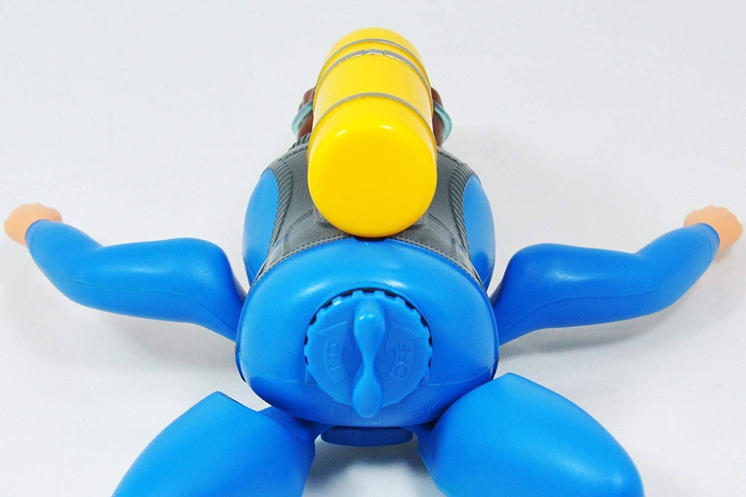 scuba bath toy