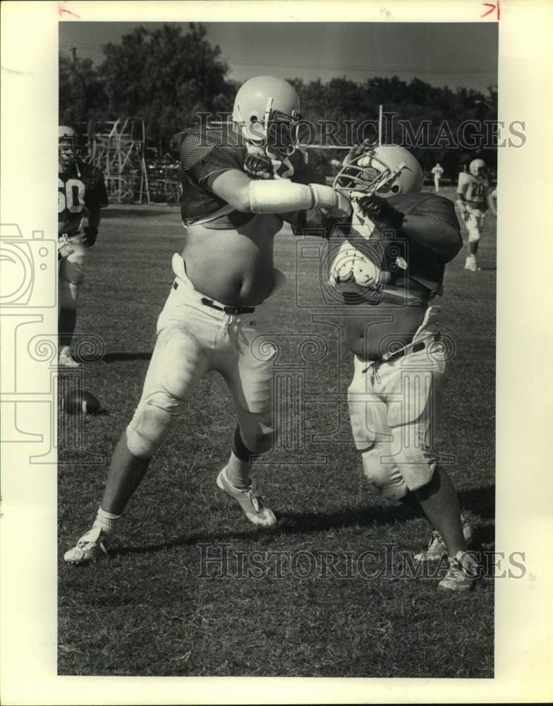 Historic Images 1983 Press Photo Bubba Goodrich, Holmes High School Football Player sas0821110.25x8 in