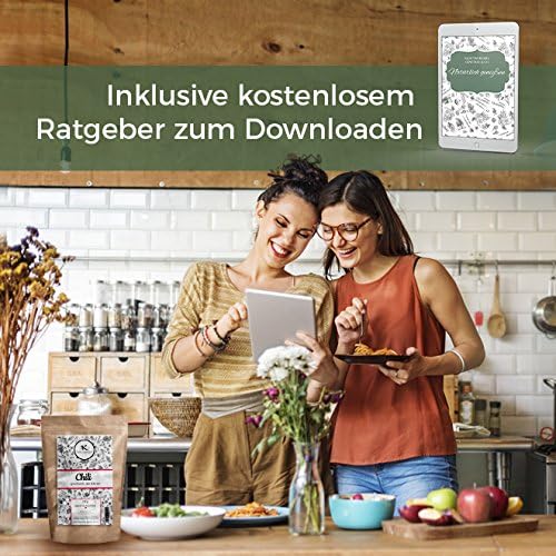 Chili Chilischoten Geschrotet 250g Getrocknete Chillis Mit Kernen Grob Gemahlen Inkl Gratis Ratgeber Chiliflocken Mild Fur Chilimuhle Capsaicin Amazon De Drogerie Korperpflege