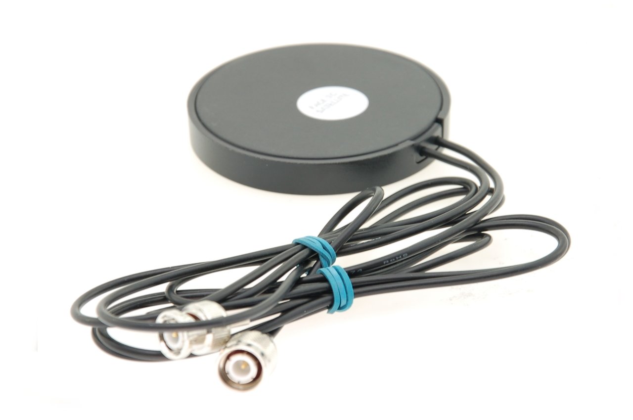 Alda PQ Antenna for glass mounting for 2G (GSM), 3G (UMTS), GPS with BNC/M and TNC/M plug and 1m (1.09 yd) cable 2.14 dBi gain