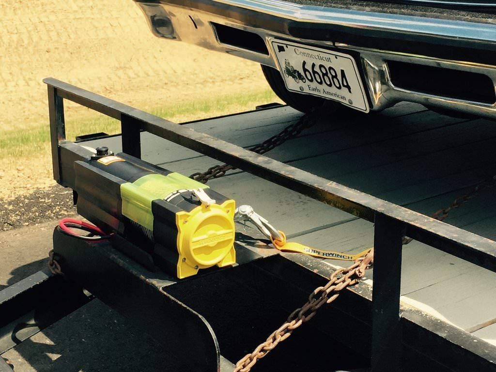 Superwinch 1455200 S5500 12V 5500 lb Winch with Steel Rope (Stainless Steel Roller Hawse, 30' Remote)