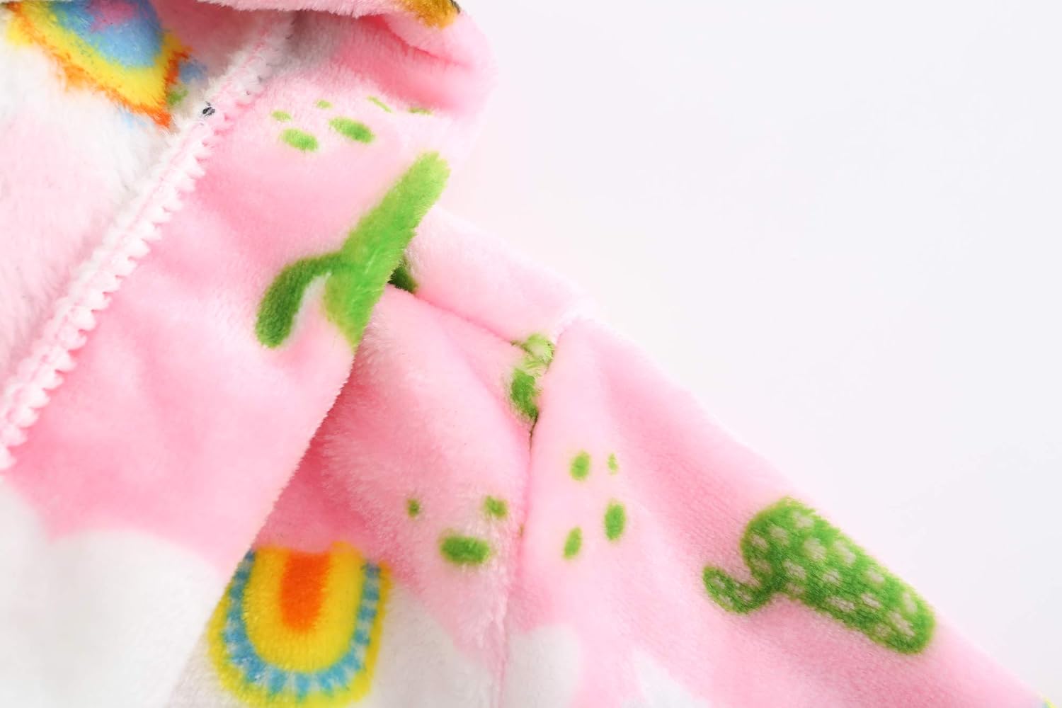 Kids Ultra-Soft Flannel Hooded Bathrobes for Boys and Girls: Clothing