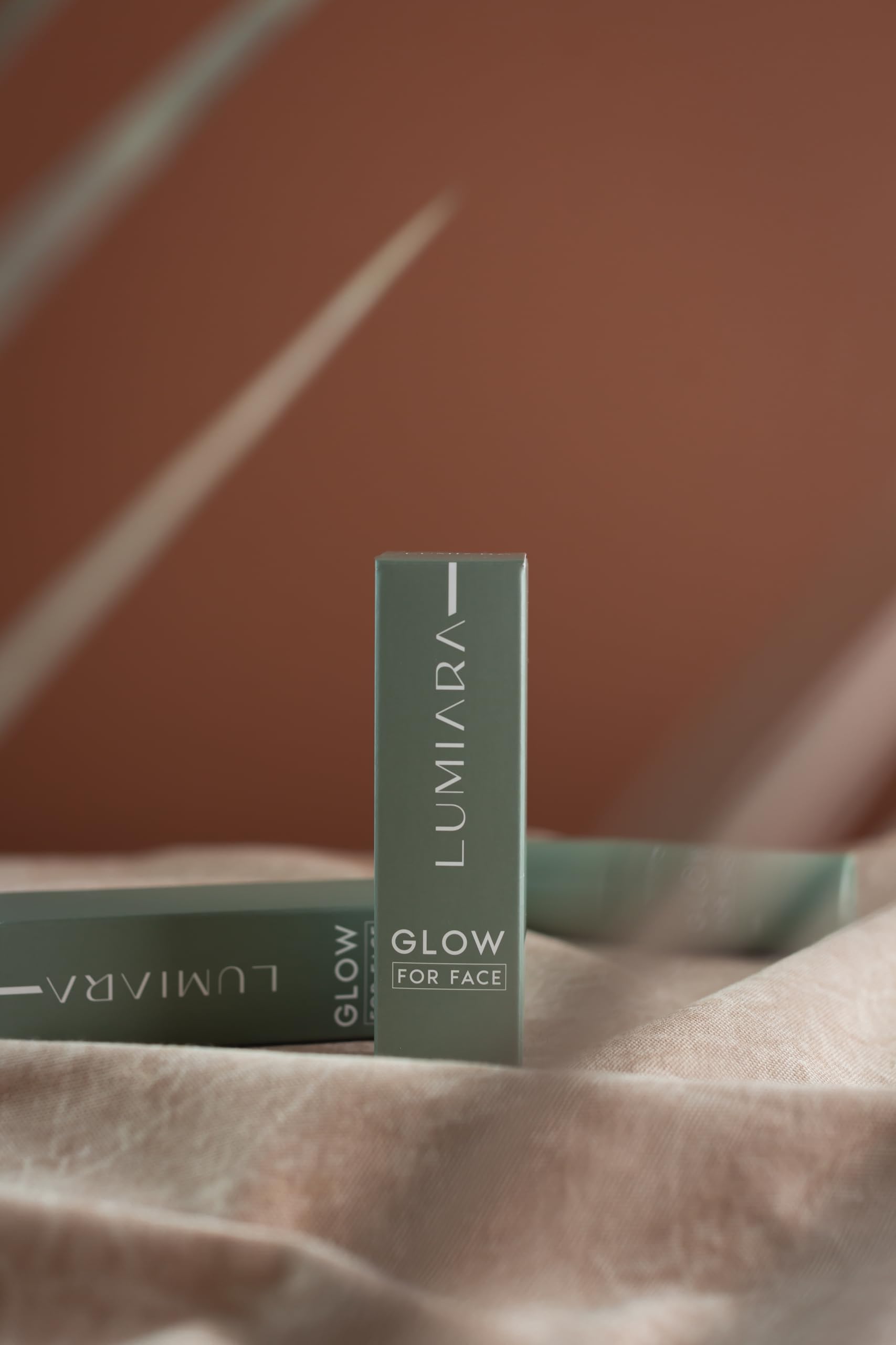 Lumiara Glow Anti Aging Serum - Hydrating Face Serum For Glowing Skin (30ml) For All Ages & Skin Types - Organic, Paraben Free, Cruelty Free & Plant Based Wrinkle Reduction - Made In The USA