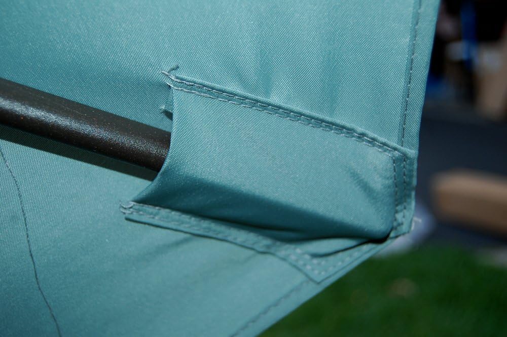 Amazon Com Bellrino Decor Spa Blue Market Aluminum Patio Umbrella 9 Ft With Tilt And Crank 8 Ribs Garden Outdoor