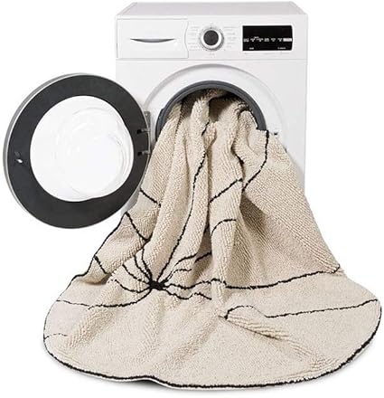 Lorena Canals Waschbarer Teppich Trace Beige Naturliche Baumwolle Beige Schwarz 160x160 Cm Amazon De Kuche Haushalt