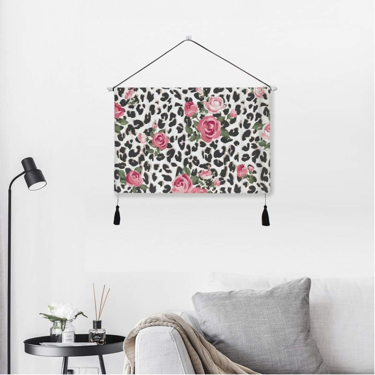 Amazon Co Jp Rosecny タペストリー 壁掛け布 花 ヒョウ柄かわいいピンクのバラミックスパターン背景 ベッドルームリビングルームの壁アートデコレーションホーム装飾 ホーム キッチン