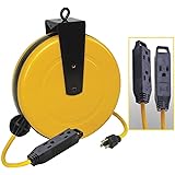 LUMAPRO 125VAC General Purpose Retractable Cord Reel; Number of Outlets: 3, Cord Included: Yes
