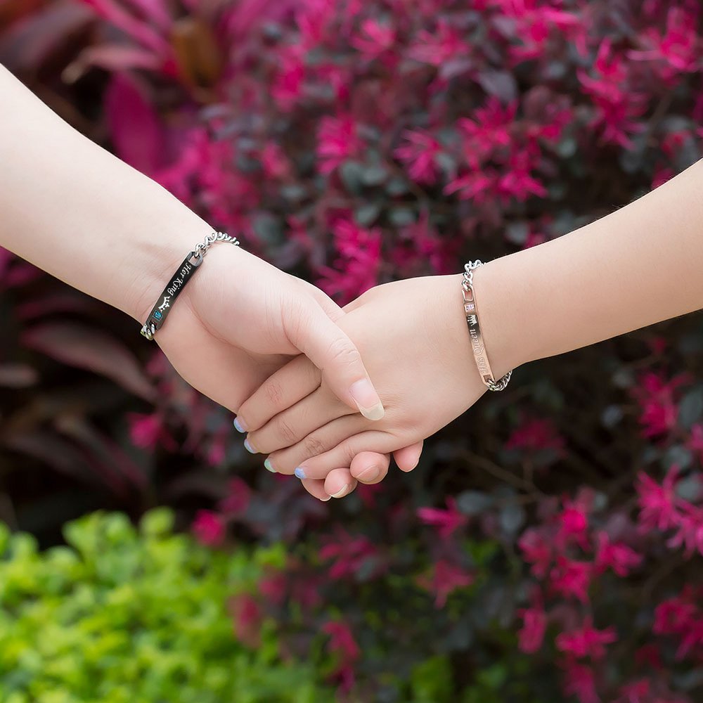 Gagafeel His Hers Matching Set Titanium Stainless Steel His Queen Her King Couple Bracelet 2 pcs with Gift Box (His Queen Her King)