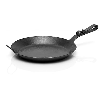 Helmensdorfer geschmiedete Eisenpfanne, 31,5 cm