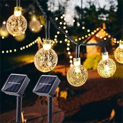 Amazon Co Jp ソーラー Led ストリングライト ボール型イルミネーションライト 室外 誕生日 記念日 クリスマス 結婚式 フェスティバル用 電球色 ホーム キッチン