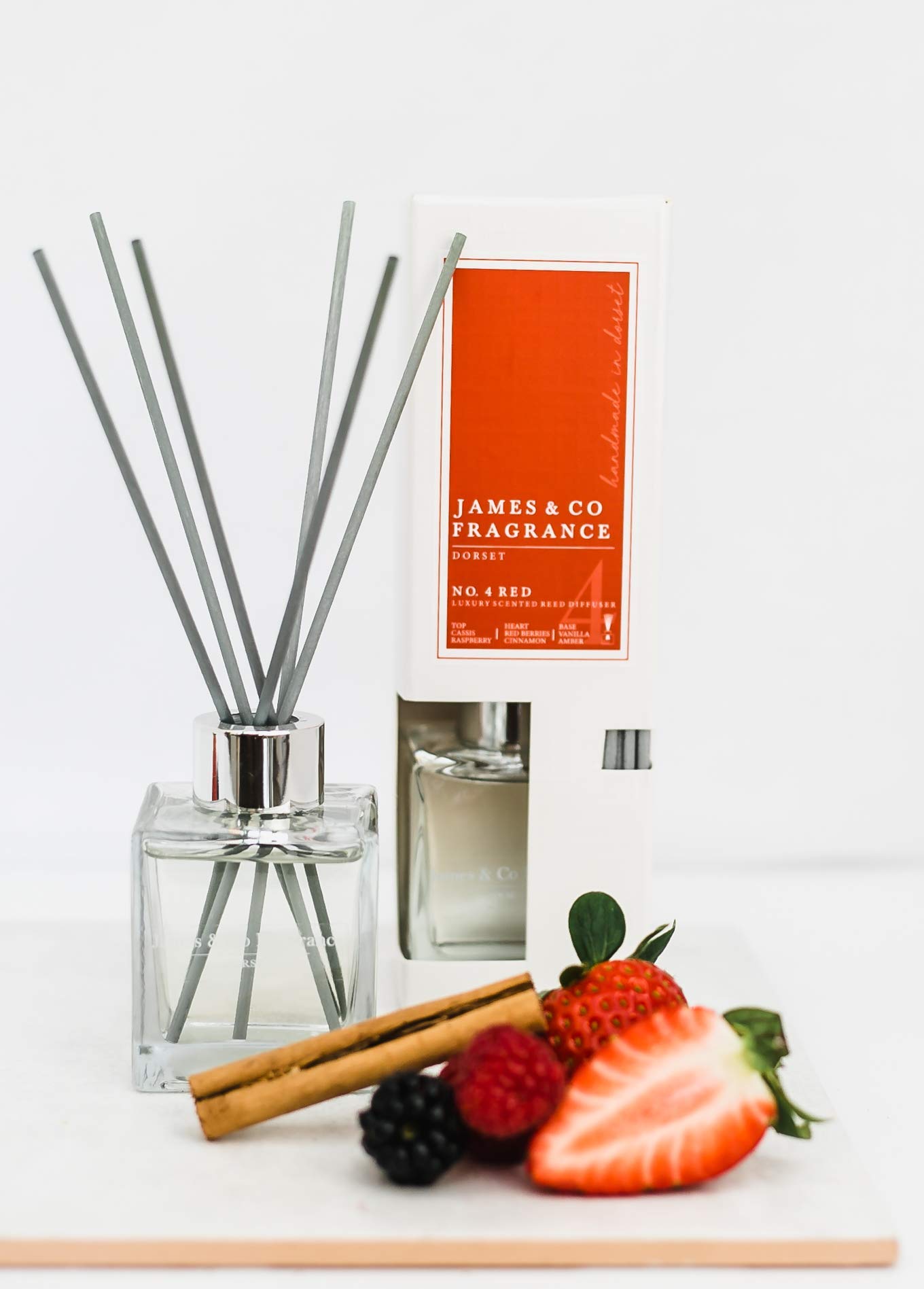 James & Co No.4 Red (Spiced Berries, Cinnamon & Vanilla) 100ml Home Fragrance Reed Diffuser Set